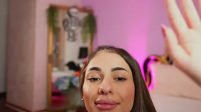 EllaWhiteX