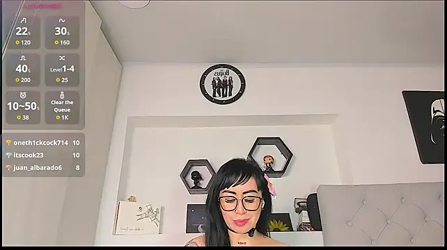 Vicky_hotmilf