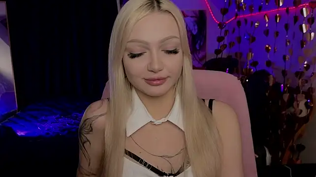 LinaLirian webcam
