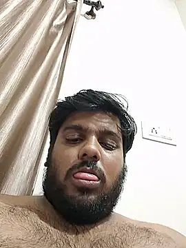 Hornyydoggg live sex cam