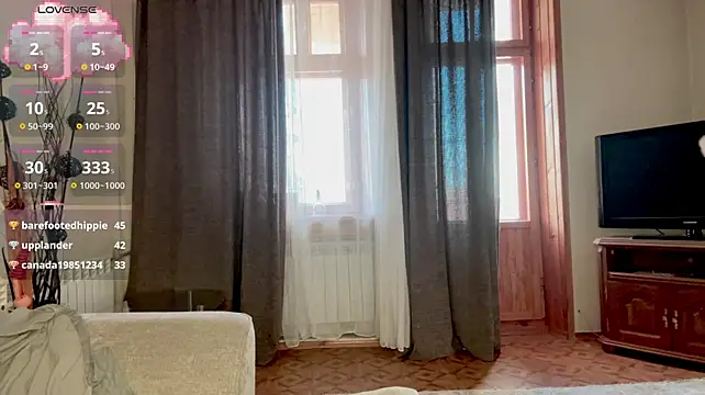 LoraDavi live cam on StripChat