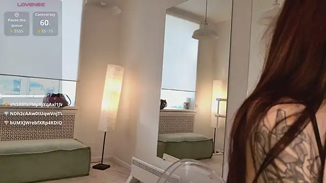 Mila_Cloud live cam on StripChat
