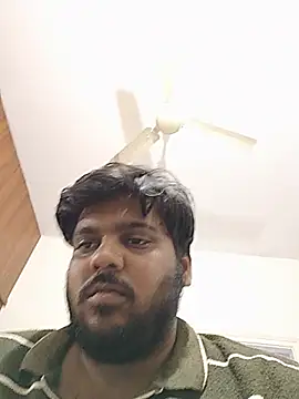 Praveen（Hornyydoggg）