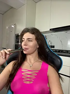 CurlyLara live sex cam