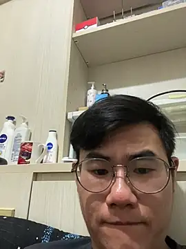 j6m4vu60 live cam on StripChat