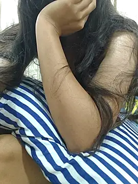 Mahira_sharma0