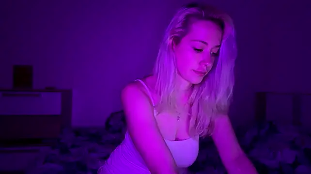 DinaTarlet live cam on StripChat