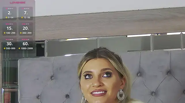 Lorehottie