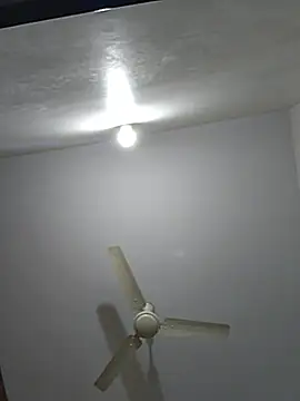 Hornyydoggg