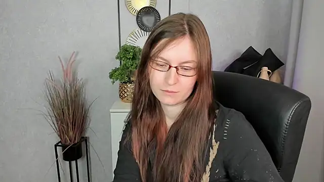 emmaxDelight webcam