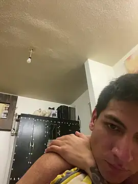 Feendy17 live cam on StripChat