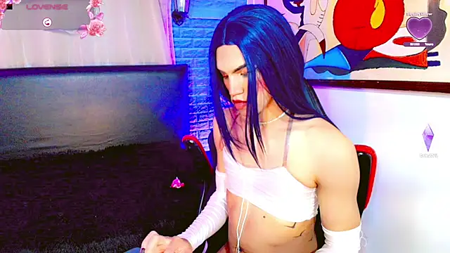 Tiffany_Velanyer live cam on StripChat