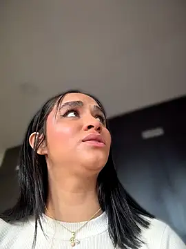 Isabella-Teen