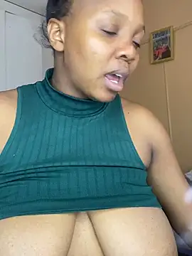 MilfBoobsxx