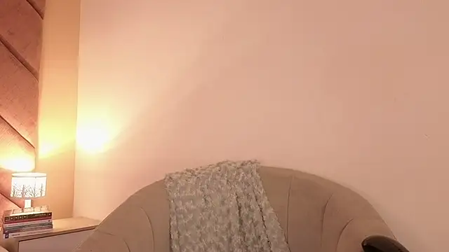 emmy_danielss live cam on StripChat