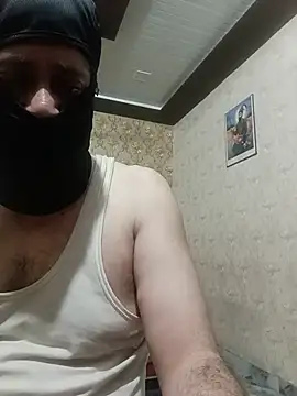 Hornyvelvet