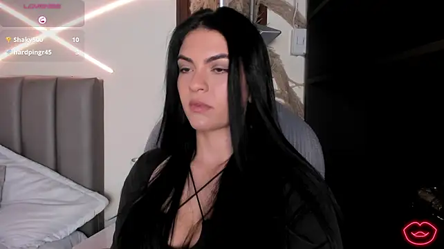 Veronicalanx1