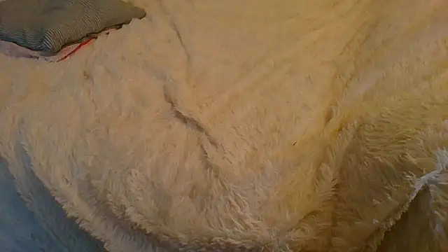 MilaSky5303 live cam on StripChat