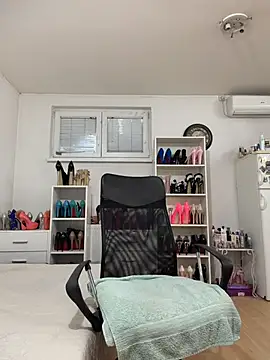 Iris_Pitts_