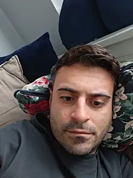 HugeTurkishCock webcam