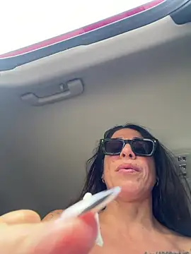 sexy7883 webcam