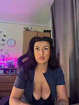 Hotangel75
