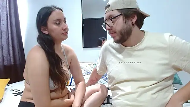 ethanandeve live cam on StripChat