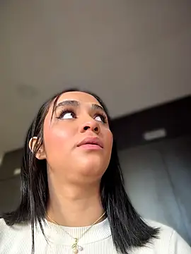 Isabella-Teen