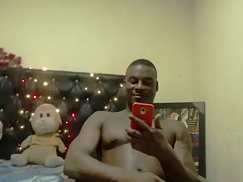 tonnyHuge