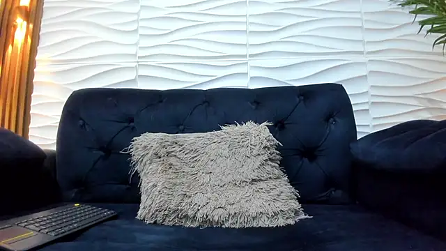 Pavo_tv