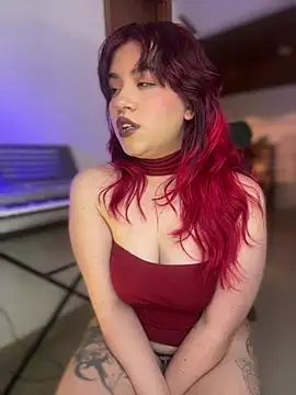 NikkiNix