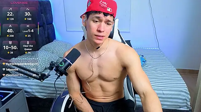 Luke_Muscle
