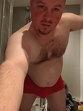 JdaddyGirthy live cam on StripChat