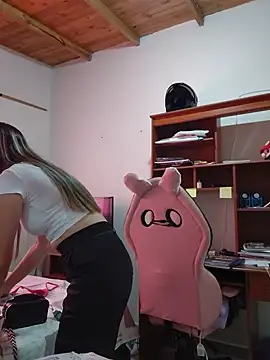 Lipzzy_sun20