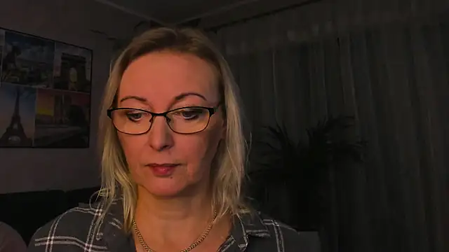 vanessa_chat