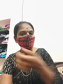 Tamil_Yalini12
