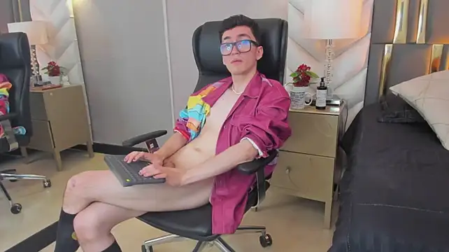 GaelDuke live sex cam