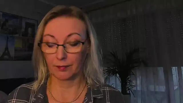 vanessa_chat