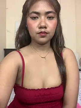 YaraSmith live cam on StripChat