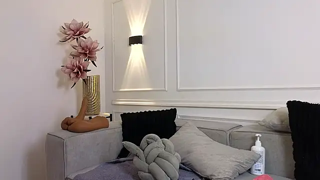 valeriavg live cam on StripChat