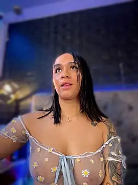 Isabella-Teen