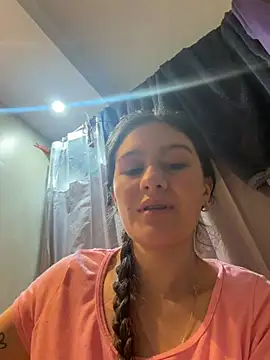 Valery__rosss live cam on StripChat