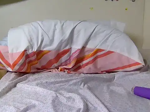 missprettydoll live cam on StripChat