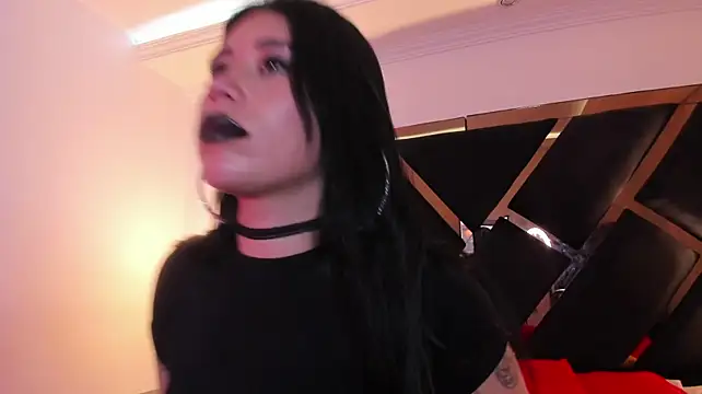 SusanVilla live cam on StripChat