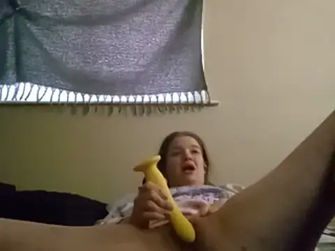 Freakydeafgirl live cam on StripChat
