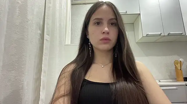 NanTrias live sex cam