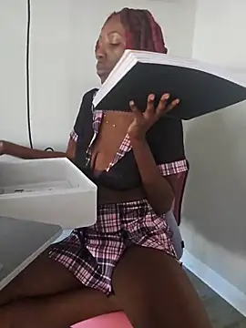 oliviaprettypussy