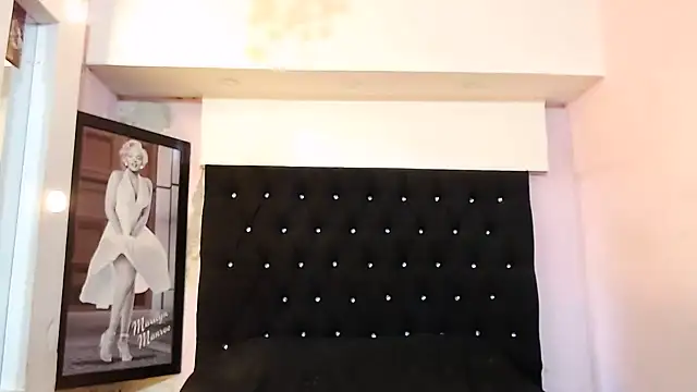 kittybonxx live cam on StripChat