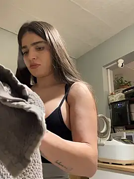 PureEllieX live sex cam