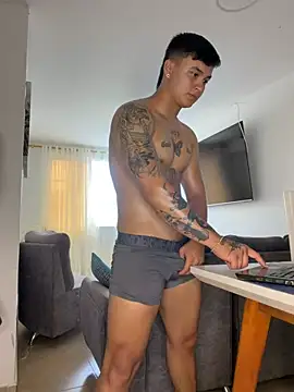 Christopher_strongg live sex cam